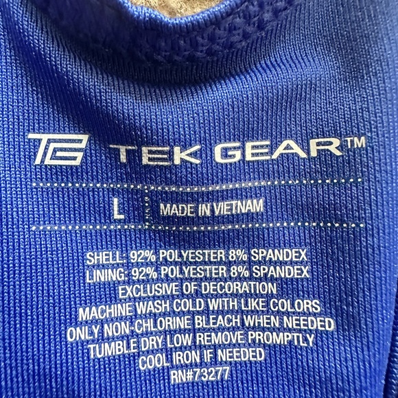Set of 2 Tek Gear Tank Tops - Picture 4 of 5